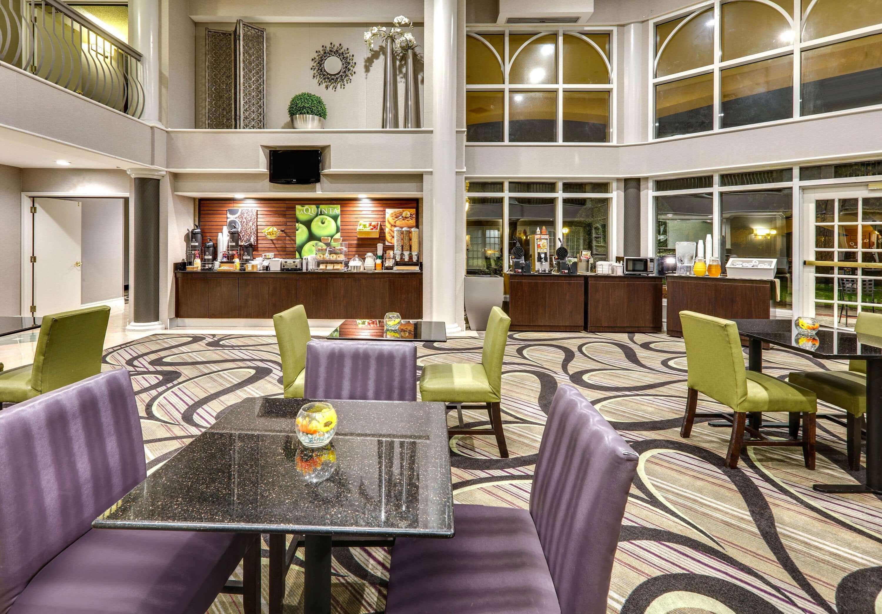 La Quinta By Wyndham Dallas - Addison Galleria Экстерьер фото