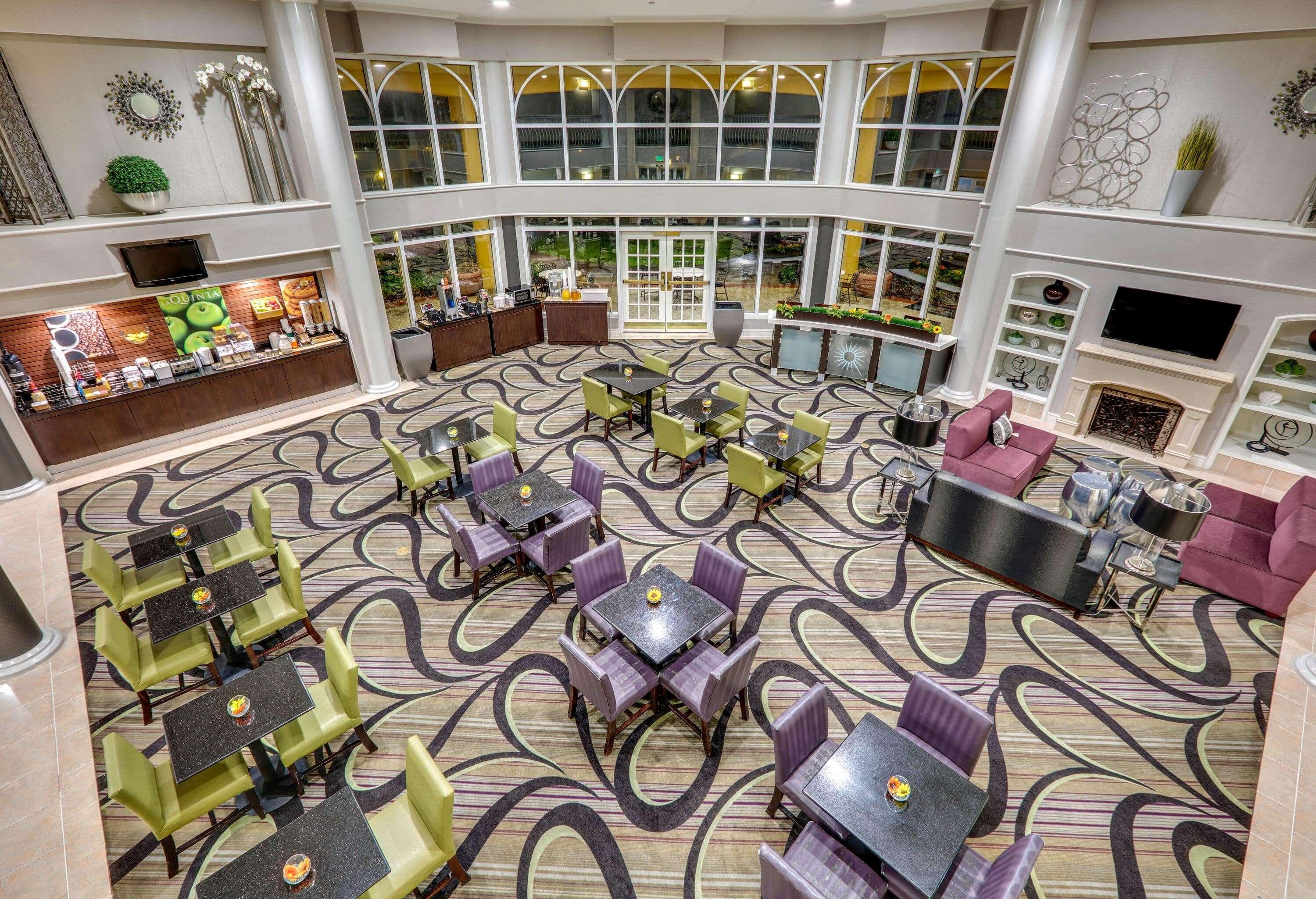 La Quinta By Wyndham Dallas - Addison Galleria Экстерьер фото