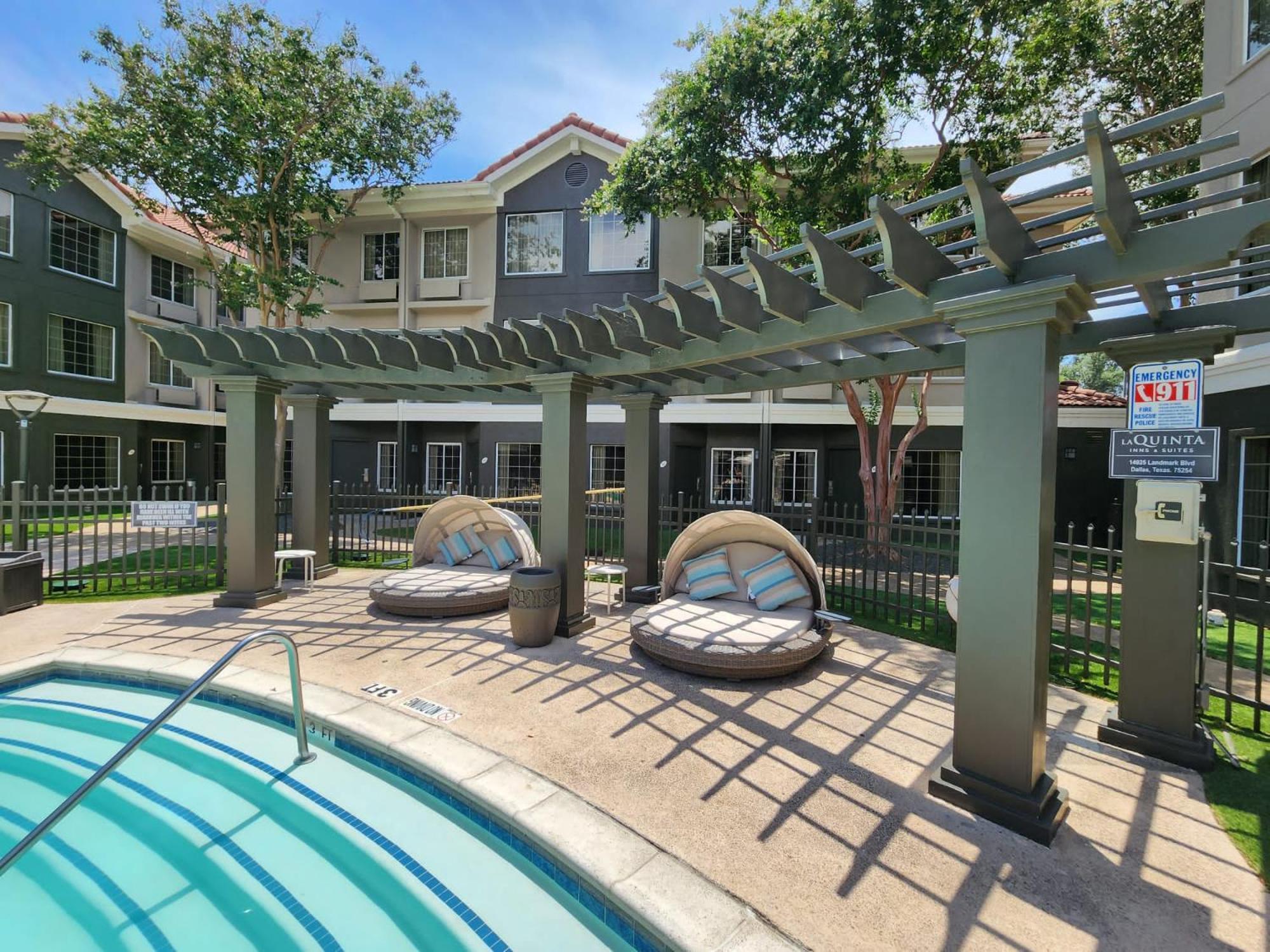 La Quinta By Wyndham Dallas - Addison Galleria Экстерьер фото