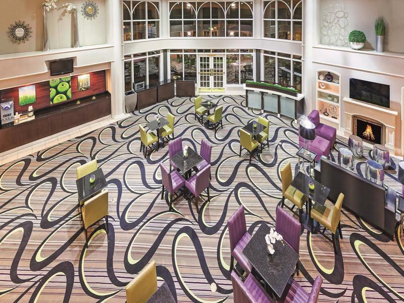 La Quinta By Wyndham Dallas - Addison Galleria Экстерьер фото